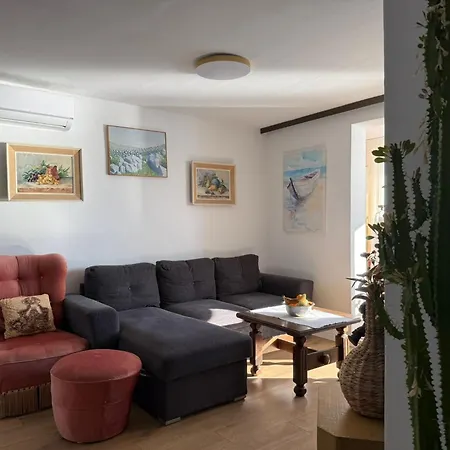 Διαμέρισμα With Parking Space - 25848 *